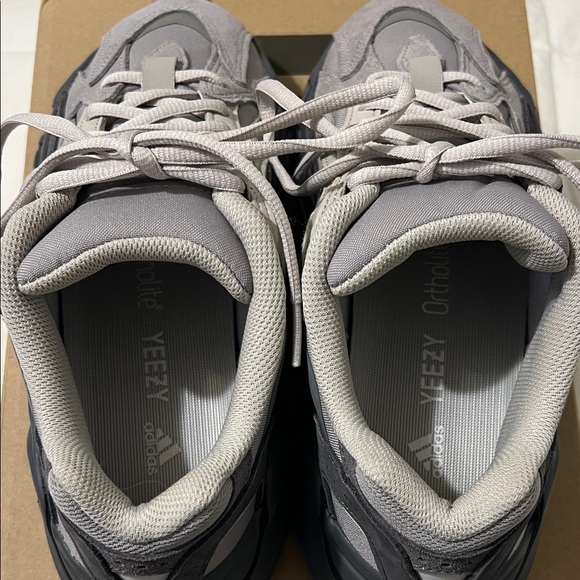 Yeezy Boost 700 V2 'Tephra'